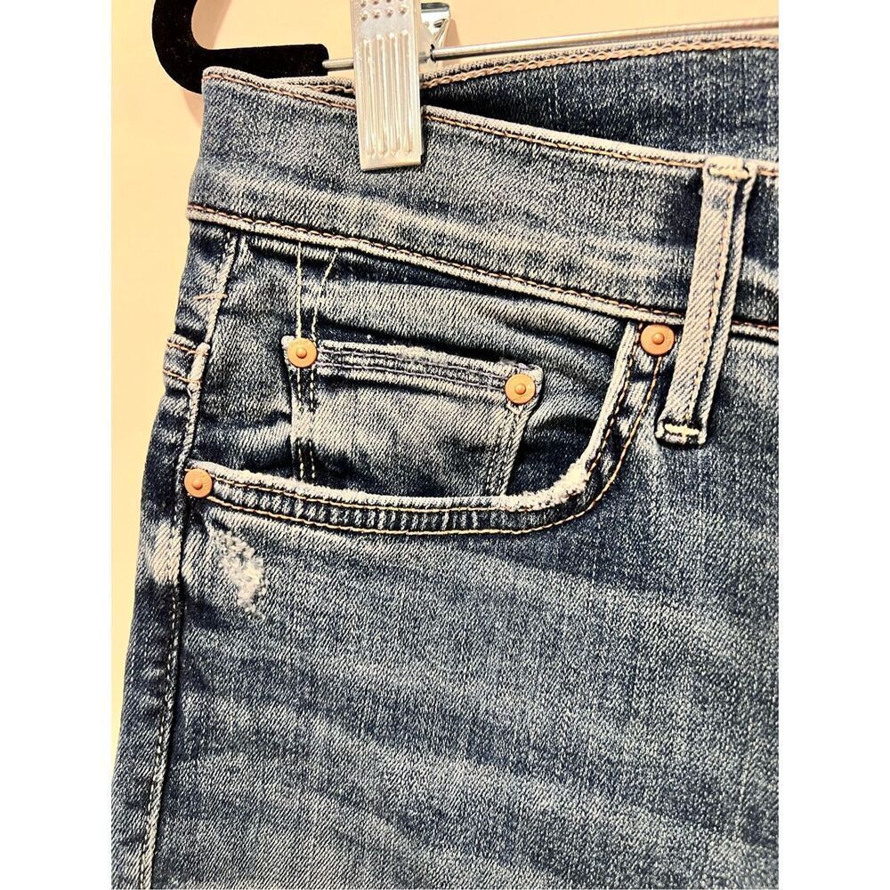 MOTHER Blue Distressed Cropped Ankle Jeans - Picture 5 of 10